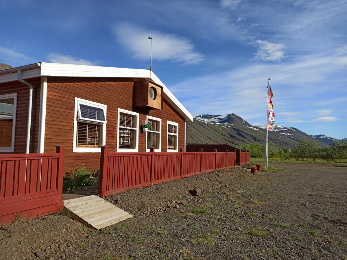 Engimyri Lodge エクステリア 写真